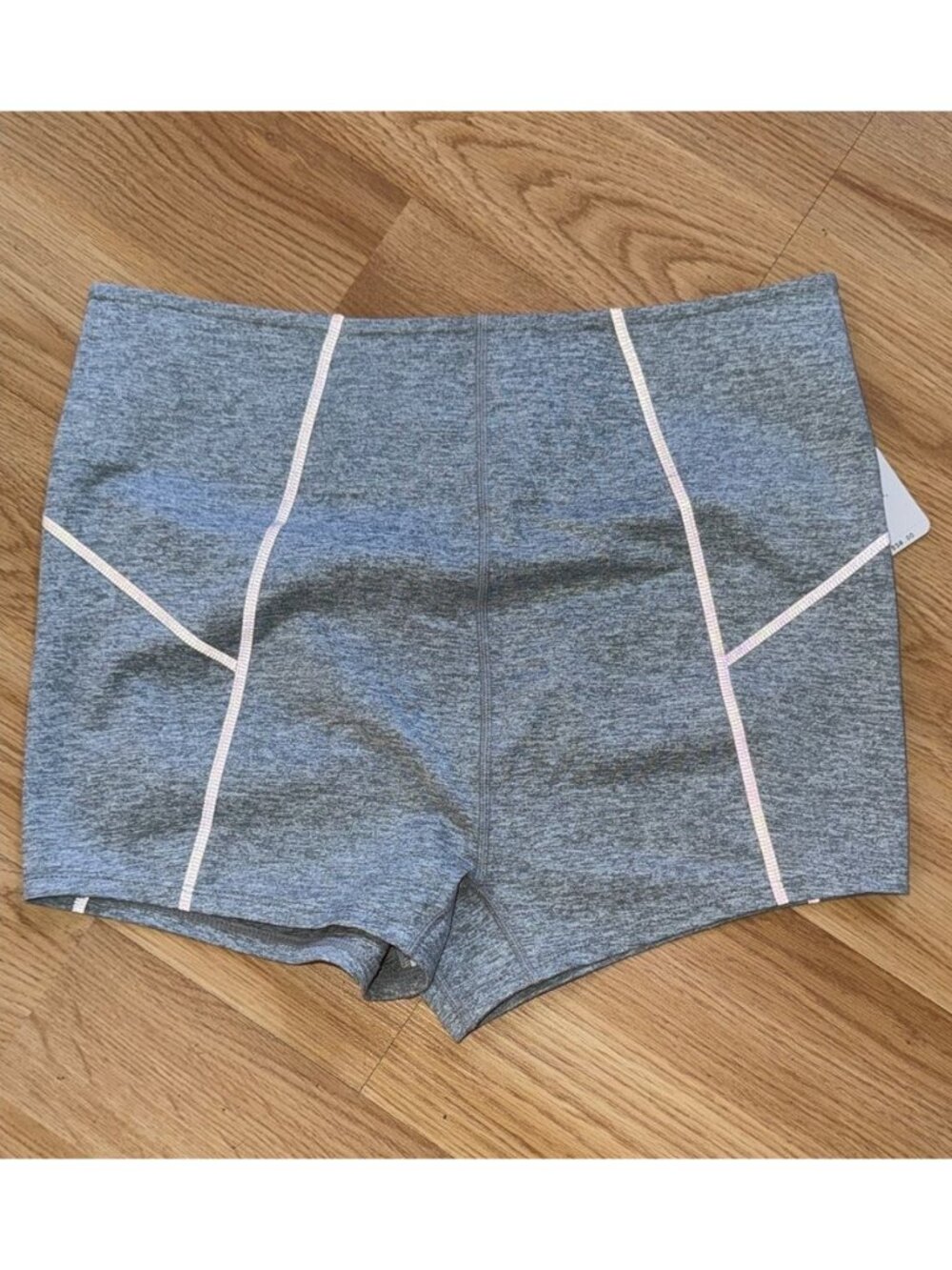 Movement Heather Gray Shorts Size large High Rise
